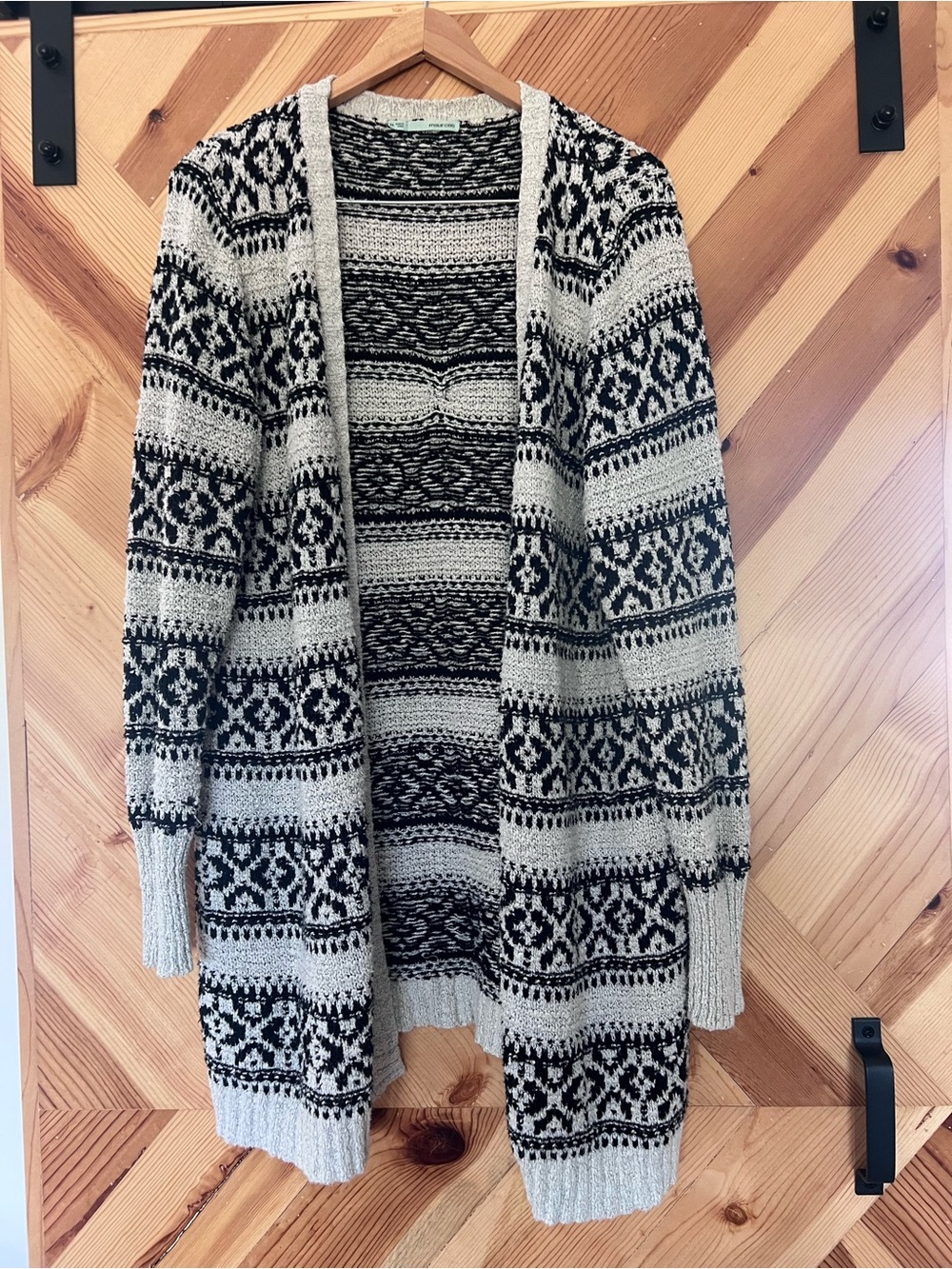 Maurices Black and Cream Patterned Open-Front Cardigan
